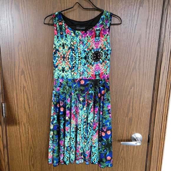 Cynthia Rowley Sleeveless Bright Floral Print Dress Comfy Stretch Size 4 - Picture 1 of 16